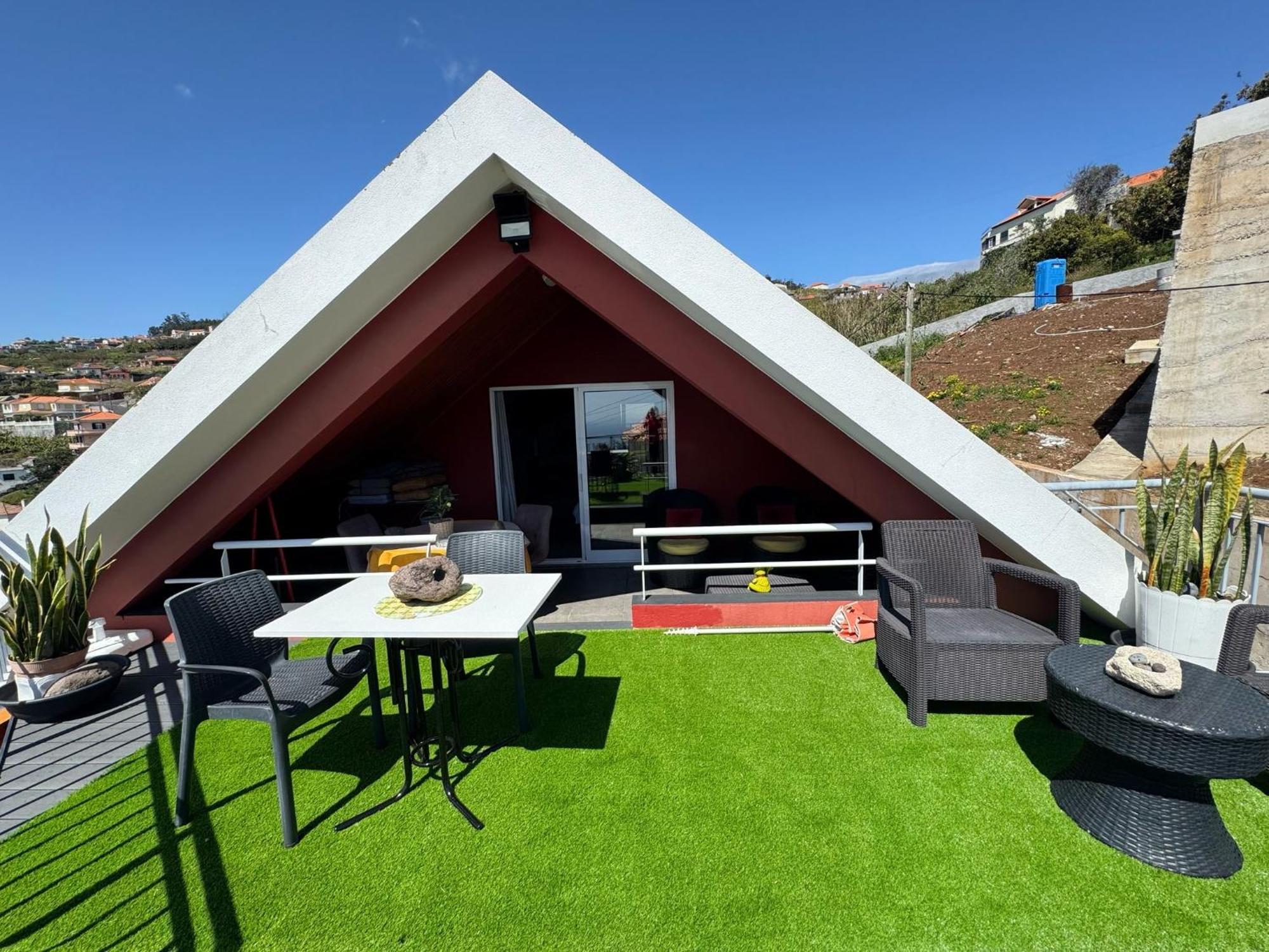 פונטה דו סול Studio Privado Com Vista Mar E Montanha מראה חיצוני תמונה
